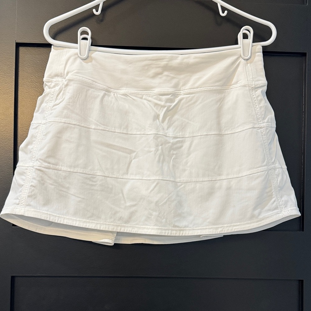 Lululemon White Athletic Apparel